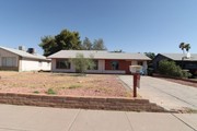 Don’t miss out on this spacious 3 bedroom 2 bathroom in Phoenix